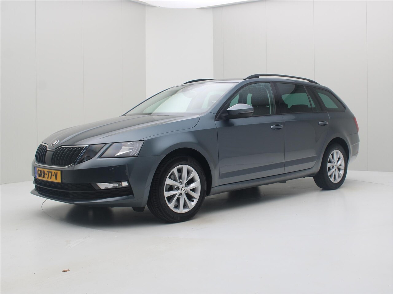 Skoda Octavia Combi - 1.0 TSI 115pk DSG7 Ambition [ ACC+CAMERA+CARPLAY+CLIMATE+PDC ] - AutoWereld.nl