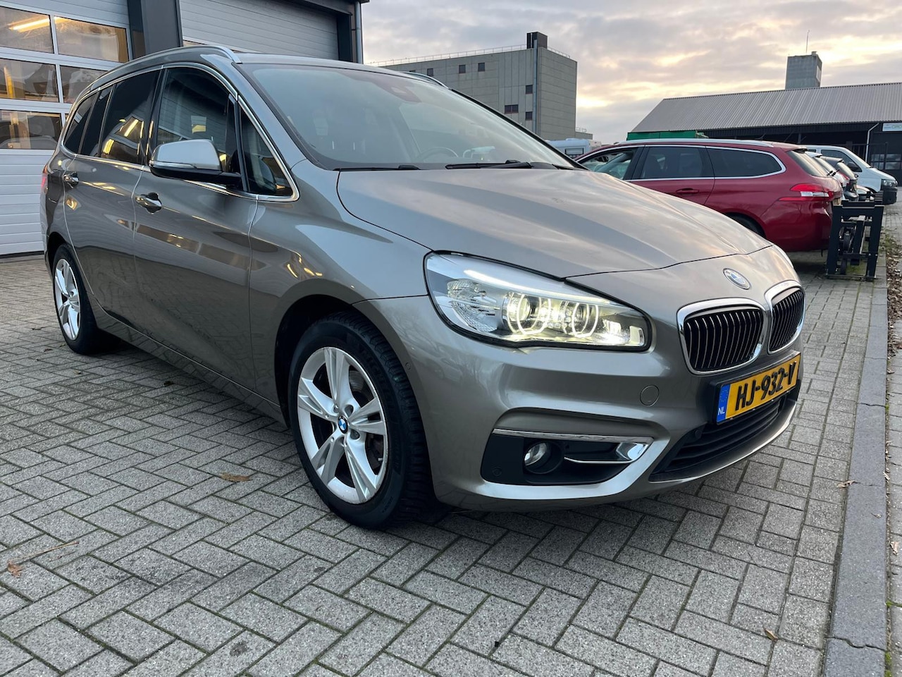 BMW 2-serie Gran Tourer - 218i High Executive 218i High Executive - AutoWereld.nl