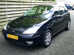 Ford Focus - 1.6-16V Trend