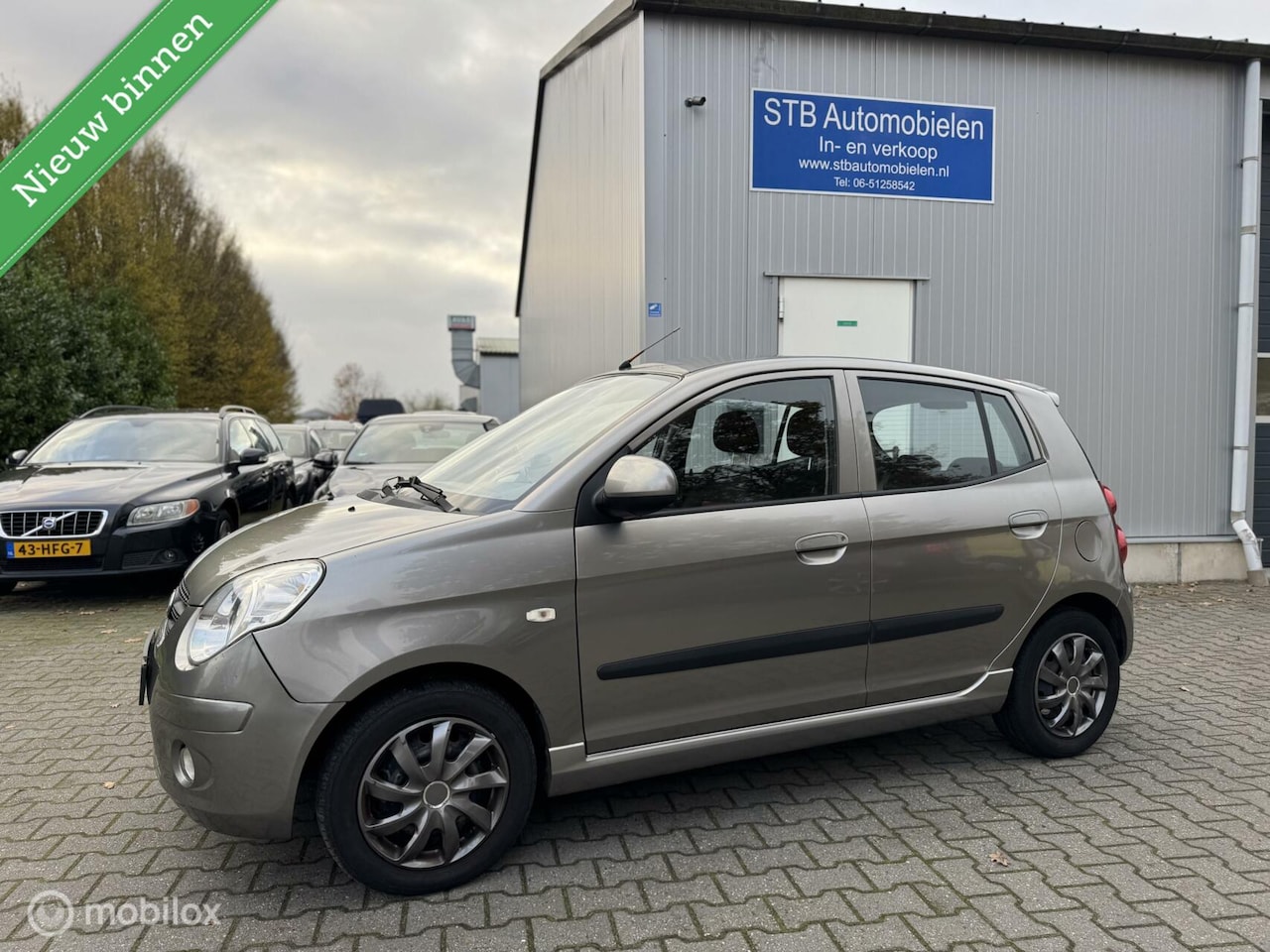 Kia Picanto - 1.1 Fifteen 1.1 Fifteen, 5 deurs, weinig kilometers - AutoWereld.nl