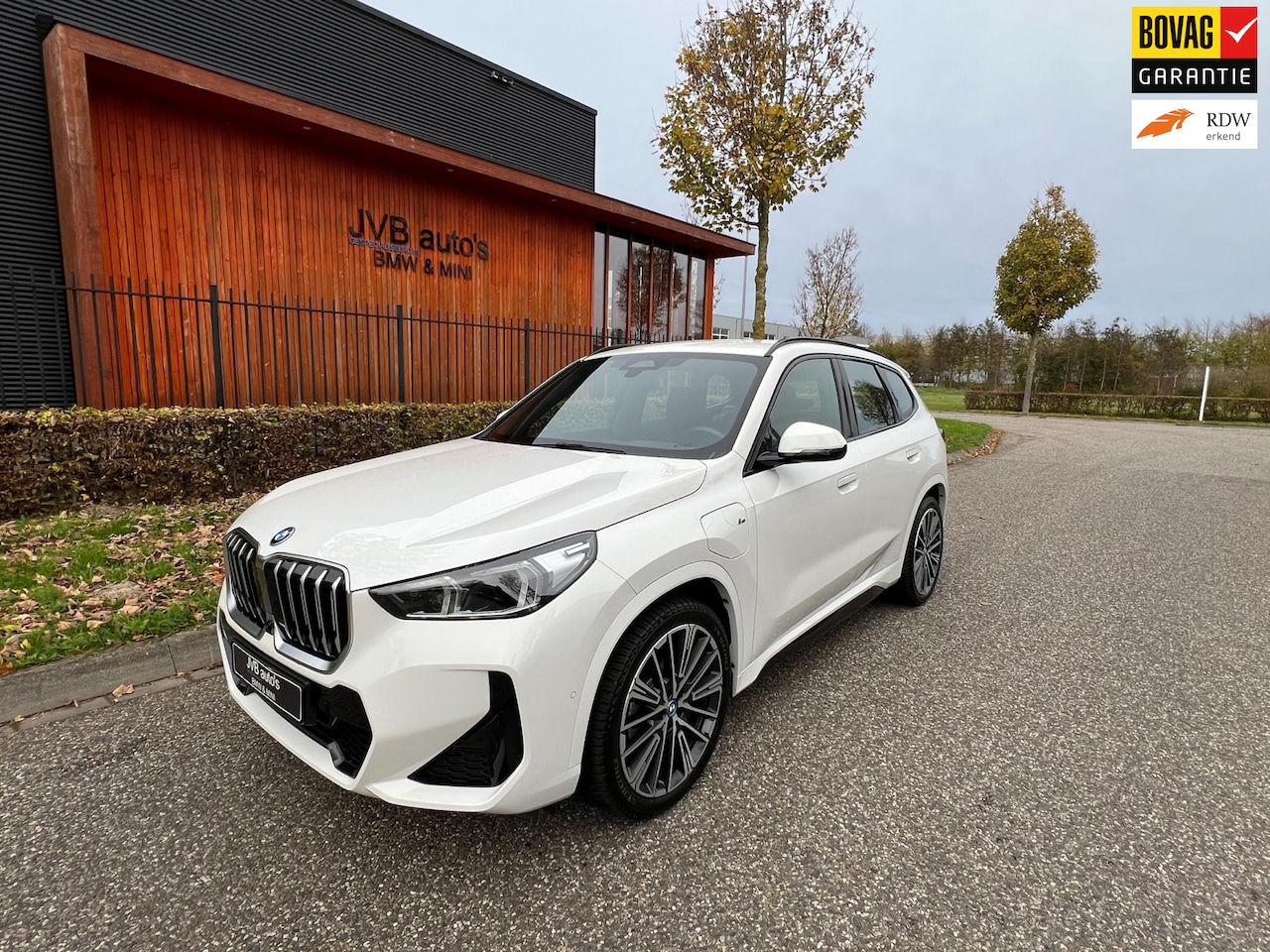 BMW X1 - XDrive30e M-sport, HUD, camera - AutoWereld.nl