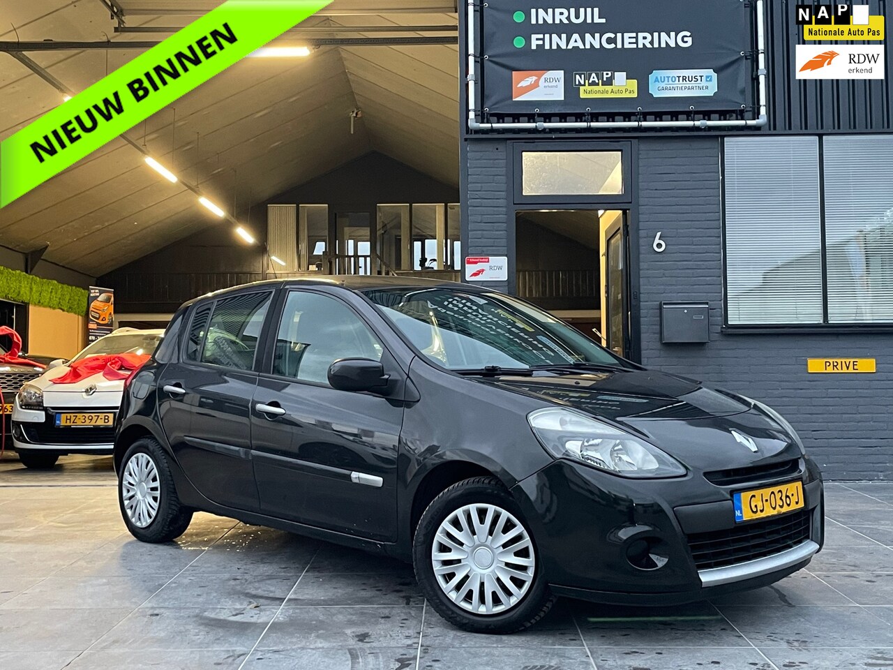 Renault Clio - 1.2 Special Line|Airco|Navi|El Pakket|APK| - AutoWereld.nl