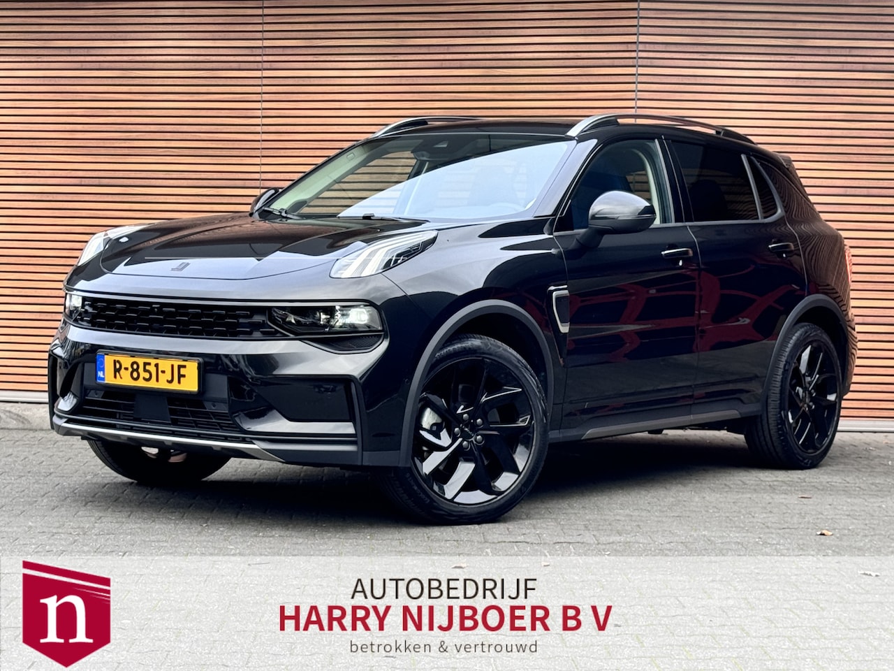 Lynk & Co 01 - 1.5 Black Line Navi / Panodak / Trekhaak / LED / Infinity / 360* Camera / Carplay / Adpt C - AutoWereld.nl