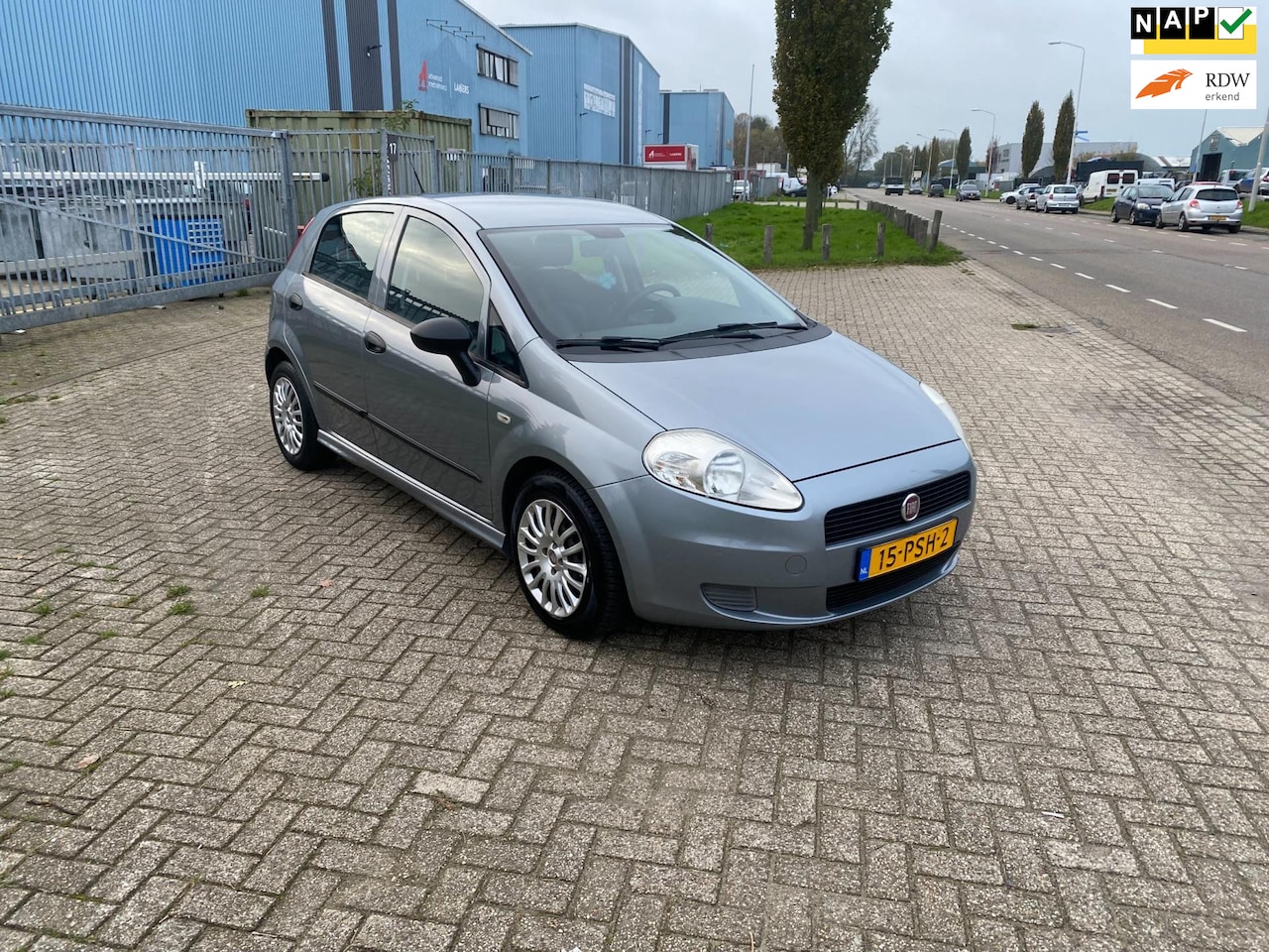 Fiat Grande Punto - 1.3 M-Jet Actual 1.3 M-Jet Actual - AutoWereld.nl