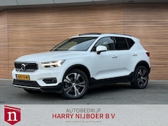 Volvo XC40 - 1.5 T5 Recharge Inscription Panodak / Camera / All season banden / Leer / Comfortstoelen