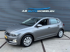 Volkswagen Polo - 1.0 TSI Comfortline CARPLAY/ NAVI