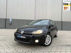 Volkswagen Golf - 1.4 TSI Highline/CARPLAY/STOELV/CRUISE CONTR