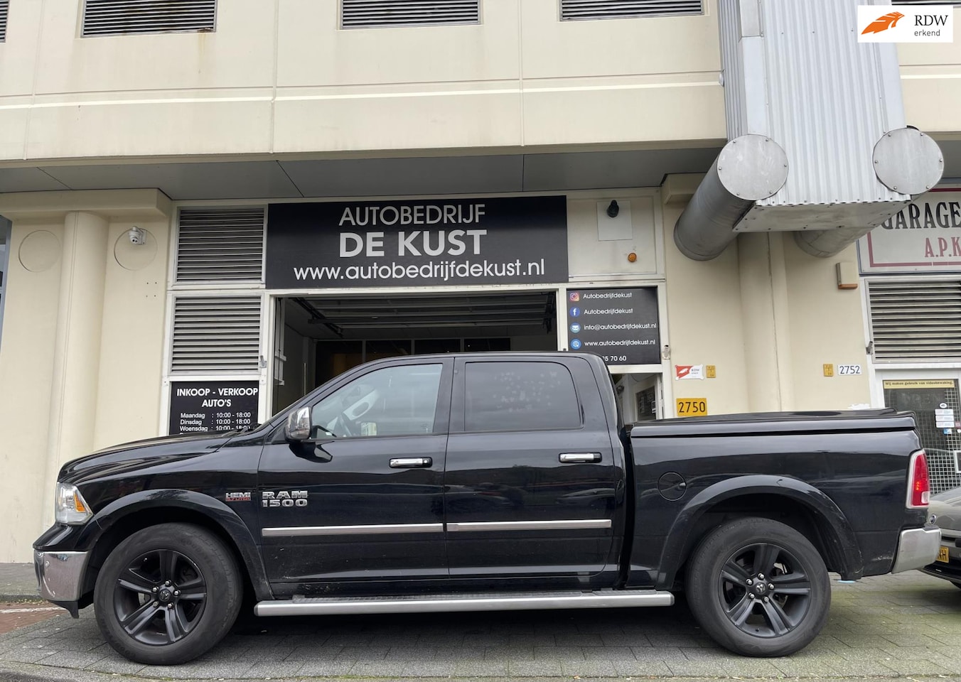 Dodge Ram 1500 - 5.7 V8 2014 4X4 Laramie - AutoWereld.nl