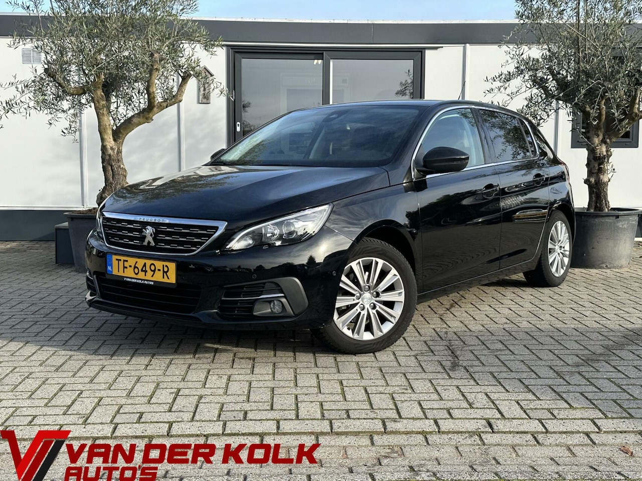 Peugeot 308 - 1.2 PureTech Allure Navi CarPlay Cruise Climate - AutoWereld.nl