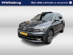 Volkswagen Tiguan Allspace - 1.5 TSI R-Line 7p. / AUTOMAAT/ PANO/ 7-PERS/ TREKHAAK/ CAMERA/ PARK. SENSOREN/ ERGO ACTIVE