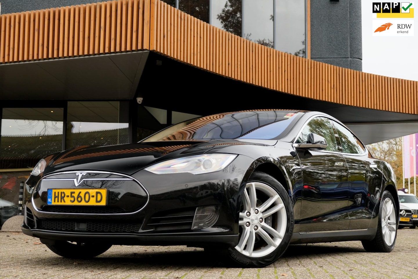 Tesla Model S - 70 Base/Free Supercharge/Marge/Autopilot/Camera/Stoelverwarming/ - AutoWereld.nl