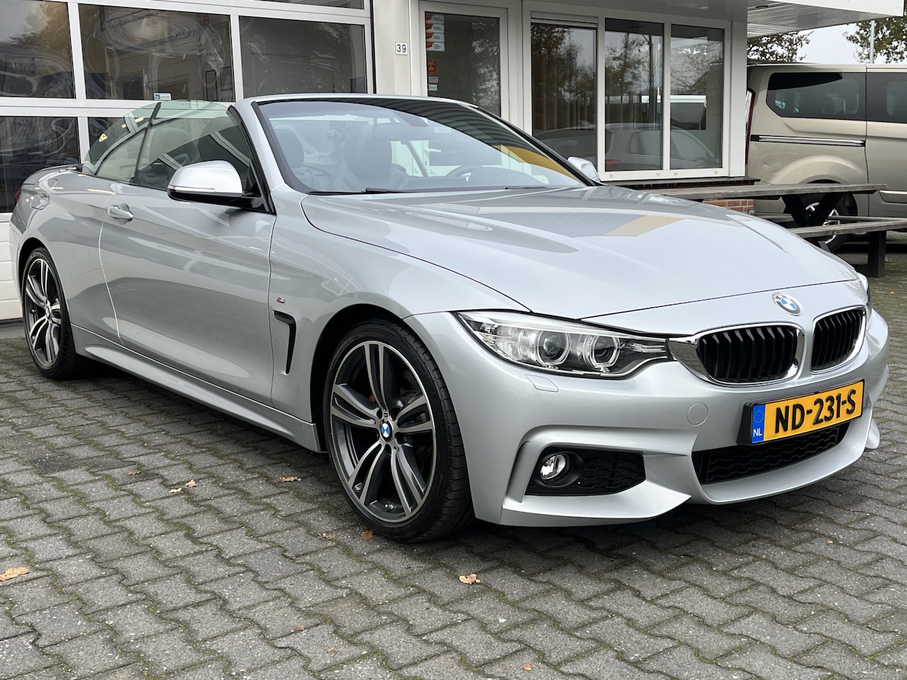 BMW 4-serie Cabrio - 430i Centennial High Executive M-Sportpakket 1e eigenaar - AutoWereld.nl