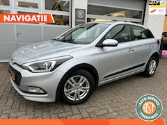 Hyundai i20 - NAVI|CAMERA|NAP|PDC|TREKHAAK 1.2 HP i-Motion Comfort