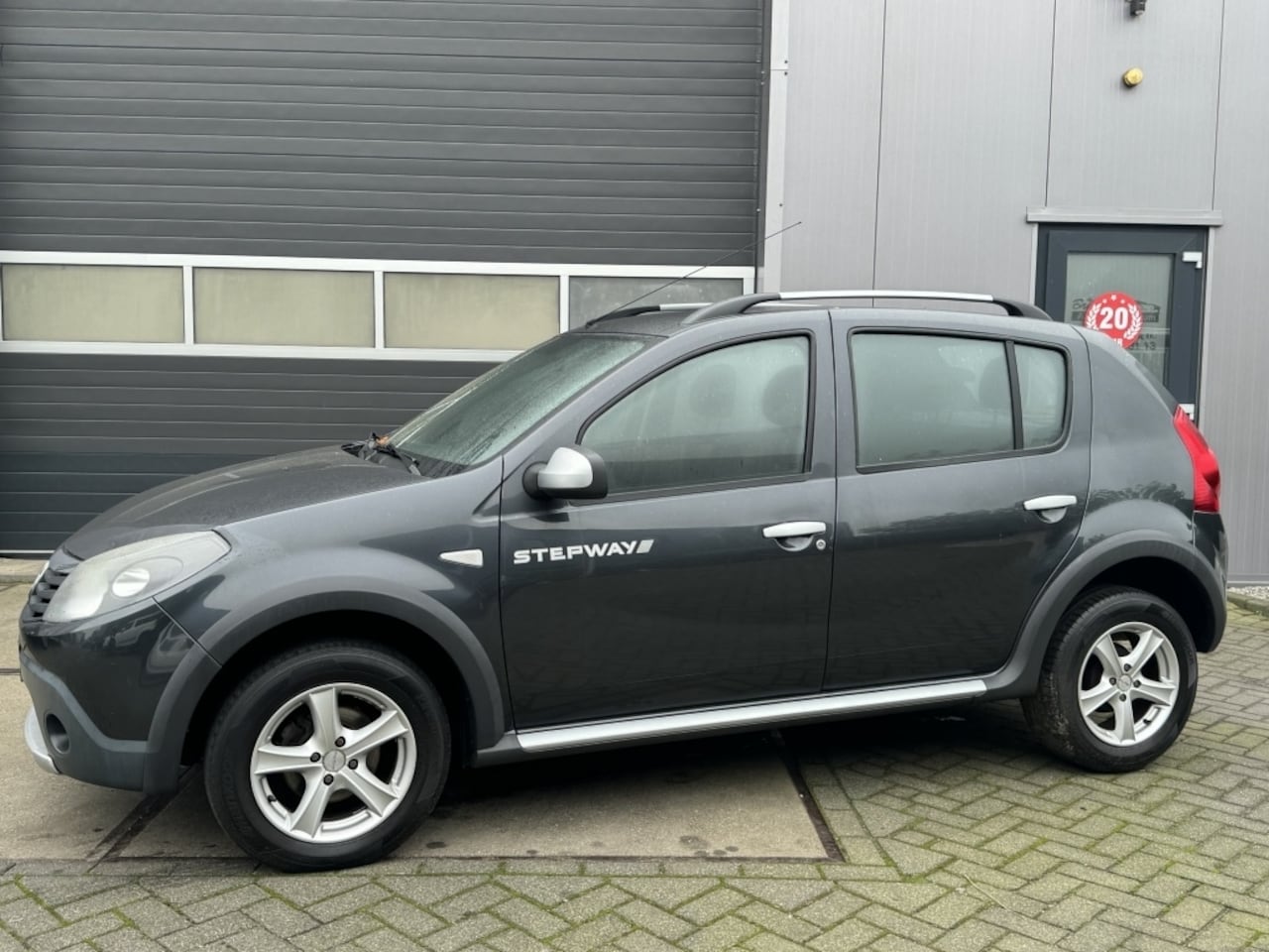 Dacia Sandero Stepway - 1.6 - AutoWereld.nl