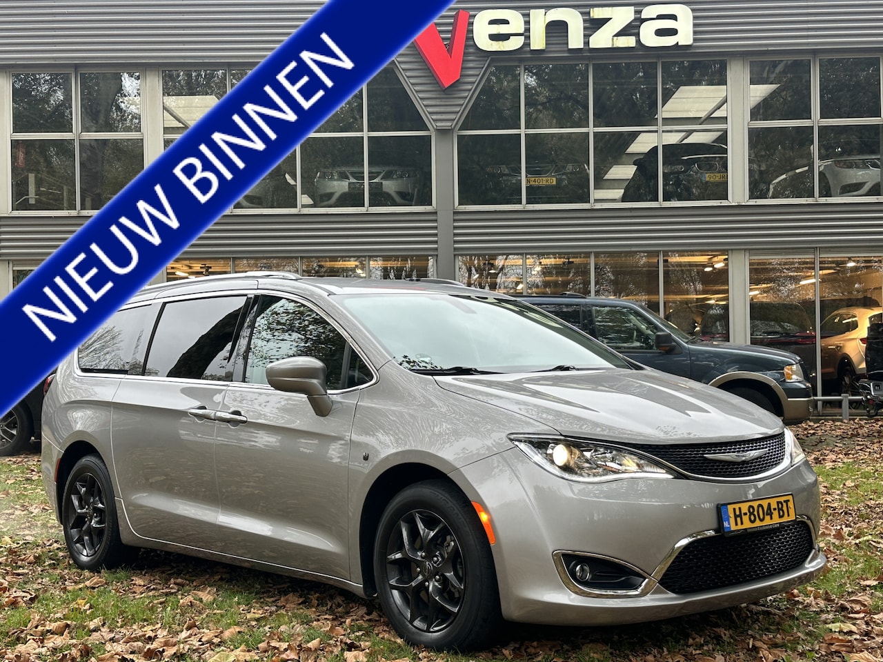 Chrysler Pacifica - 3.6 Benzine Stow&Go - AutoWereld.nl