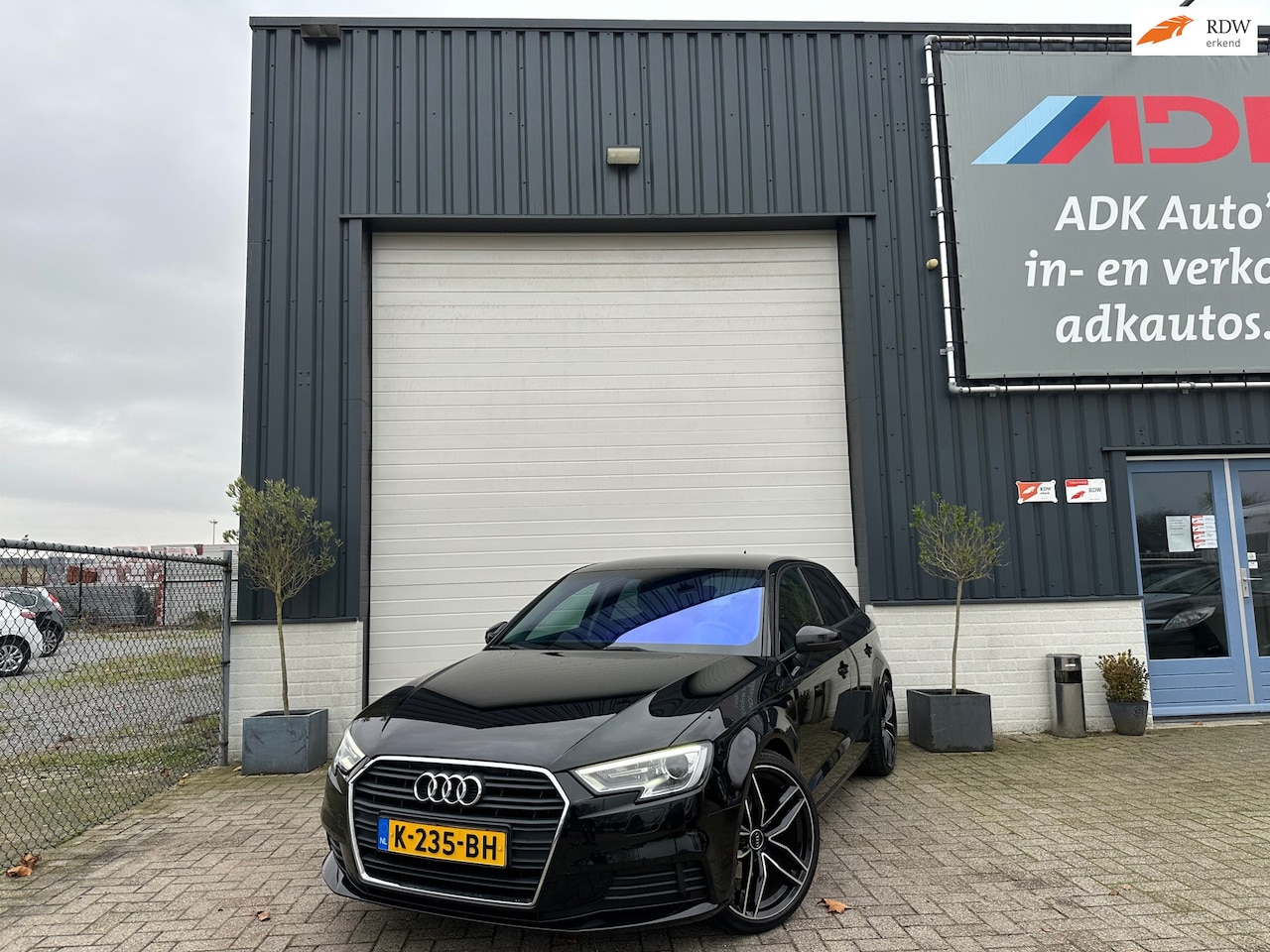 Audi A3 Sportback - 1.0 TFSI Sport S Line Edition AUTOMAAT/LEDER/S-LINE/NAVI/19' - AutoWereld.nl