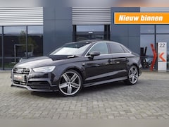 Audi A3 Limousine - 1.8 TFSI S-Tronic 180pk S-Line /Panodak /BenO/Navi/19LM