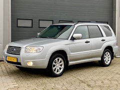 Subaru Forester - 2.0 Luxury Pack 158PK Pano Trekhaak Stoelverw