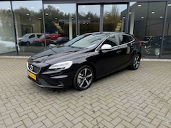 Volvo V40 - 1.5 T3 POLAR+ SPORT, Intellisafe Pakket, Full LED, Pano, Half Leer, C