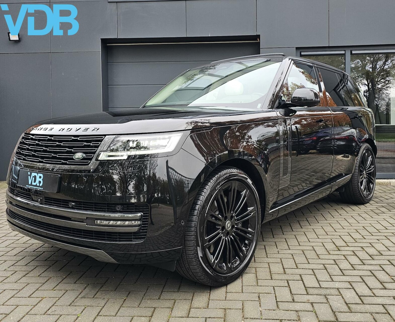 Land Rover Range Rover - 3.0 P460e ORIGINEEL NL NAP BLACK VOL! - AutoWereld.nl