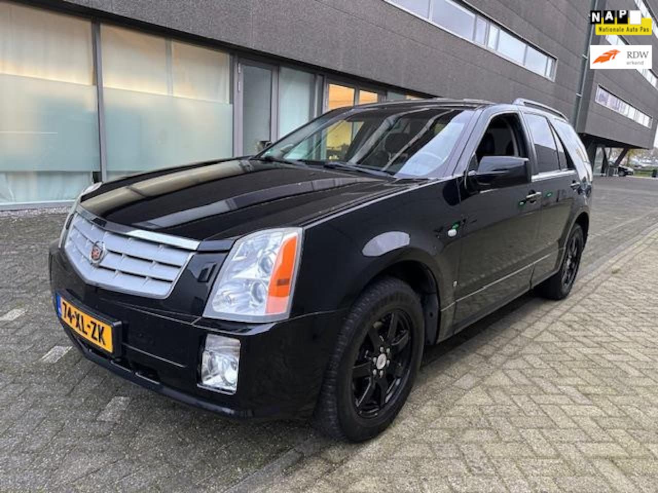 Cadillac SRX - 3.6 Elegance 2WD climat automaat bj 7-2007 apk 7-2025 - AutoWereld.nl