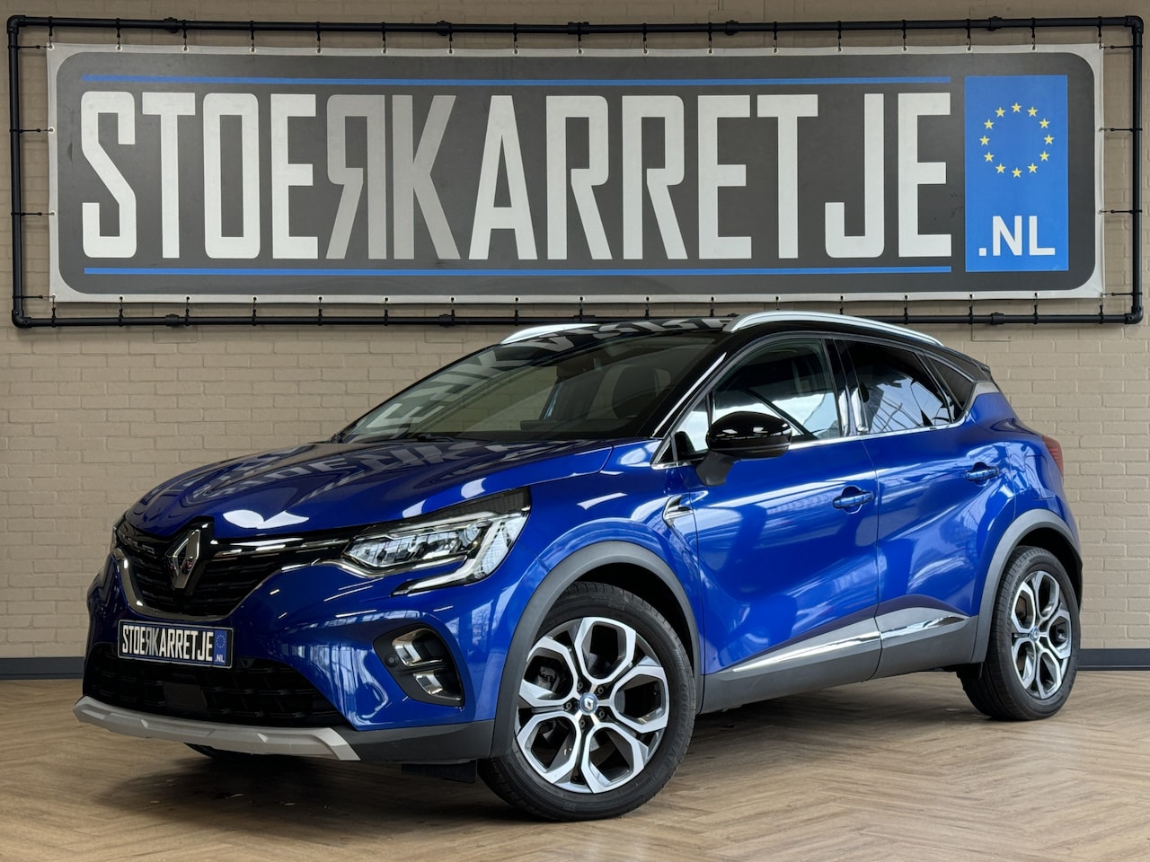 Renault Captur - 1.6 E-Tech (PHEV) 160pk Intens, Groot 9,3" navi, Bose, 18inch Led, Stoelverwarming, Camera - AutoWereld.nl