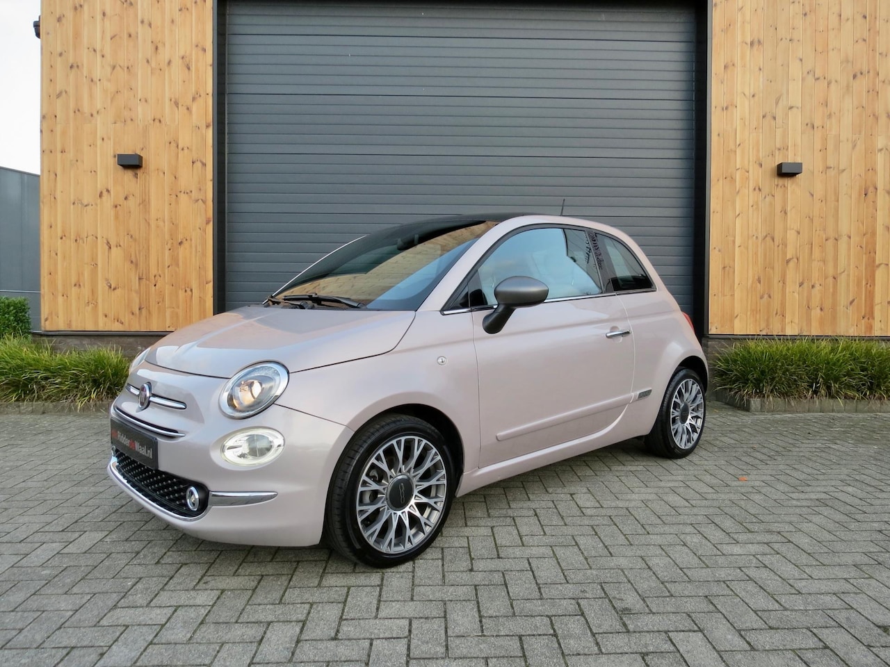 Fiat 500 - 1.0 Hybrid Star *Big Navi *Carplay *Unieke kleur - AutoWereld.nl