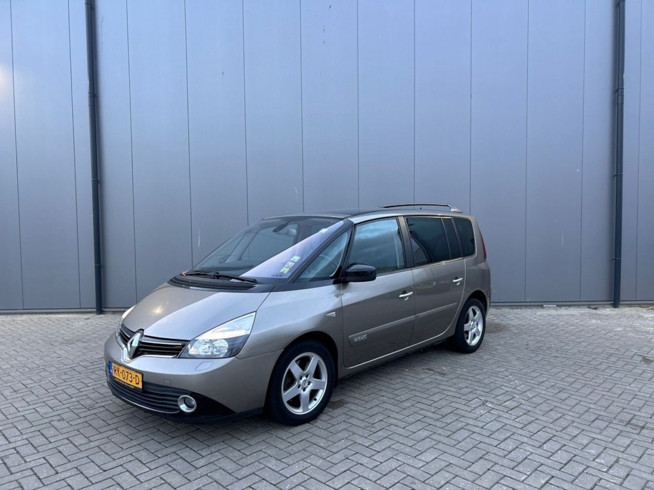 Renault Espace - 2.0 dCi Dynamique pano 6p - AutoWereld.nl