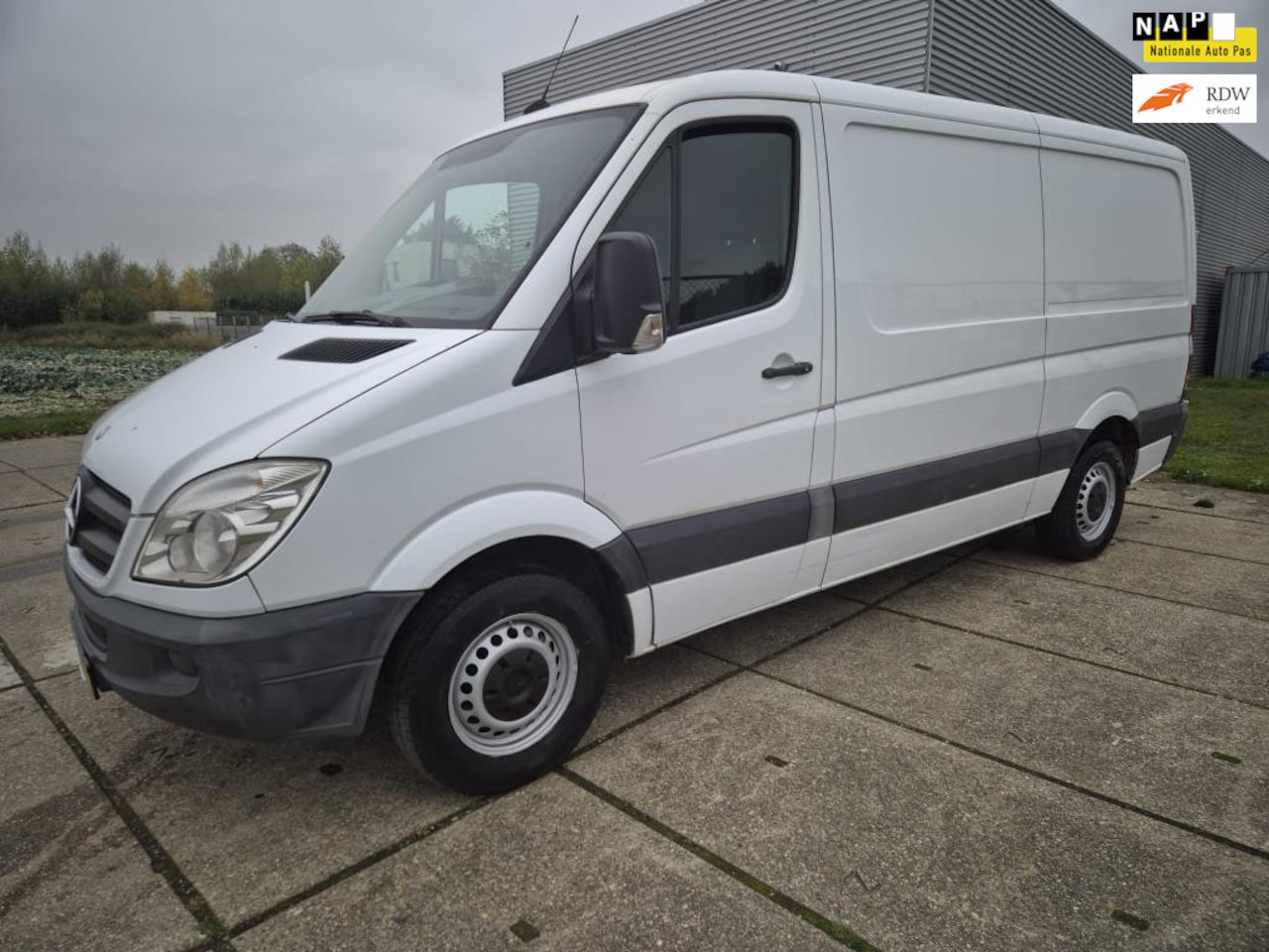 Mercedes-Benz Sprinter - 210 2.2 CDI 366 HD/ nette bus/ 6 versnellingen - AutoWereld.nl