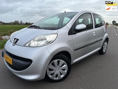 Peugeot 107 - 1.0-12V XS NAP AIRCO 5 DEURS GOEIE STAAT