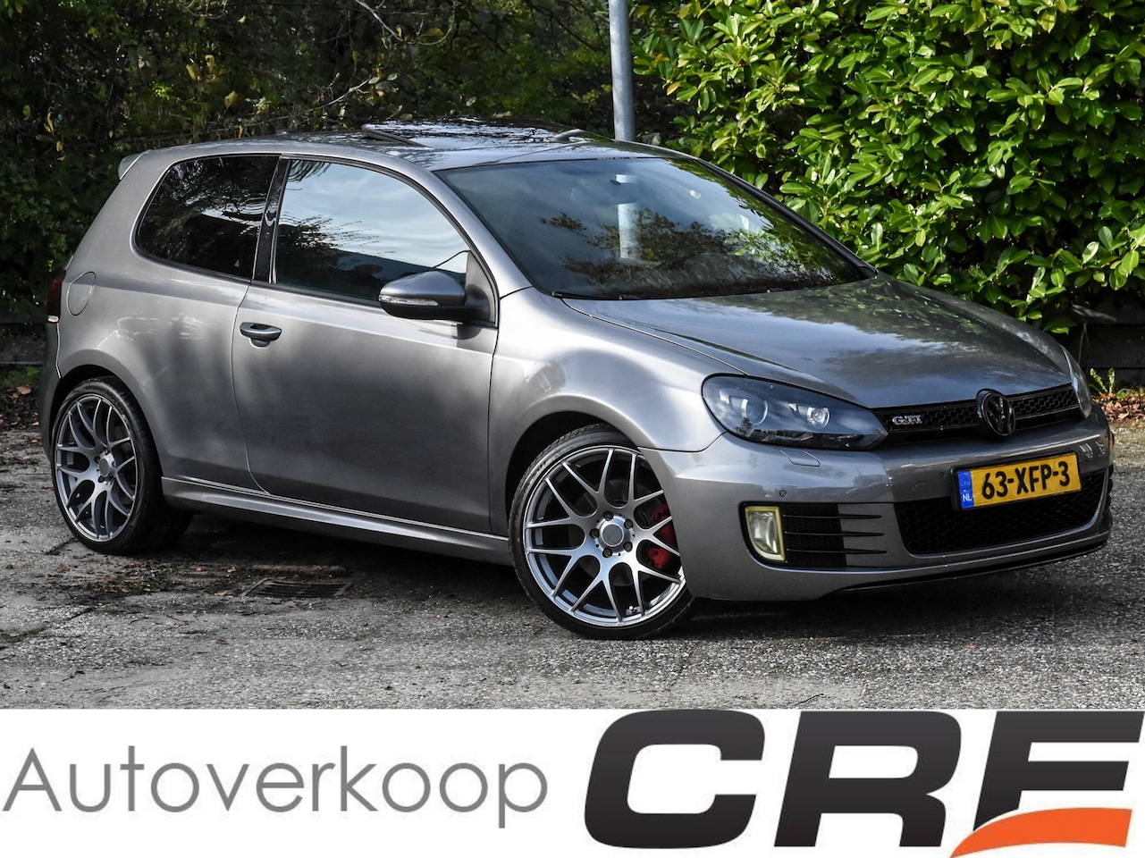 Volkswagen Golf - 2.0 GTI / sportonderstel / sportuitlaat / handgeschakeld! / schuifdak / zwarte hemel / sto - AutoWereld.nl