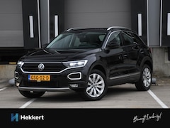 Volkswagen T-Roc - Sport 1.5 TSI 150pk Automaat NAVI | ADAP. CRUISE | APPLE CARPLAY | DODE HOEK | DRAADLOOS O