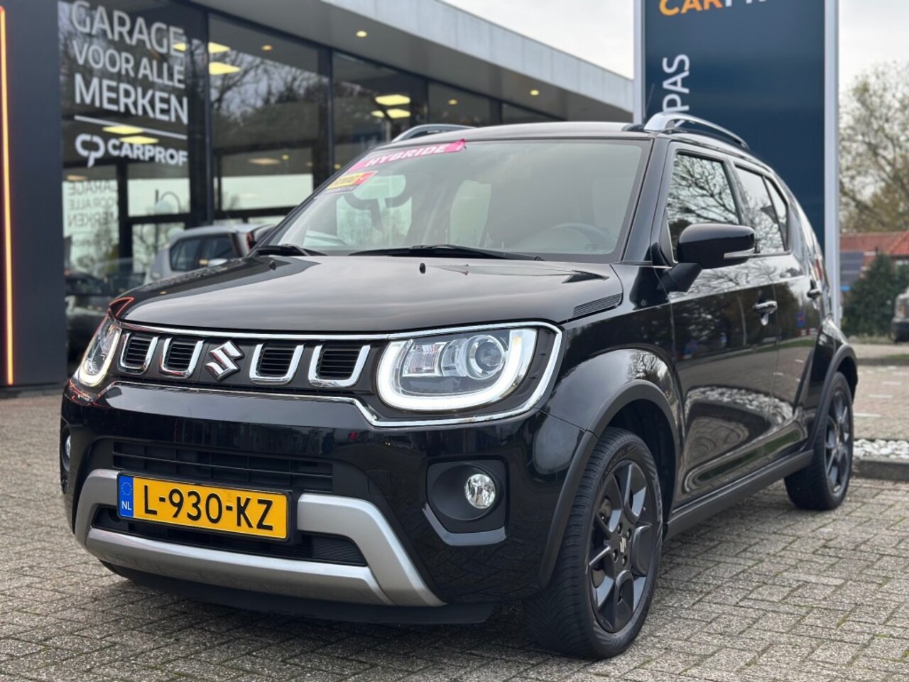 Suzuki Ignis - 1.2 Hybrid Stijl '' Camera - Clima - Trekhaak - Allseasonbanden - AutoWereld.nl