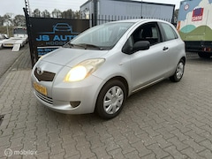 Toyota Yaris - 1.3 VVTi Terra