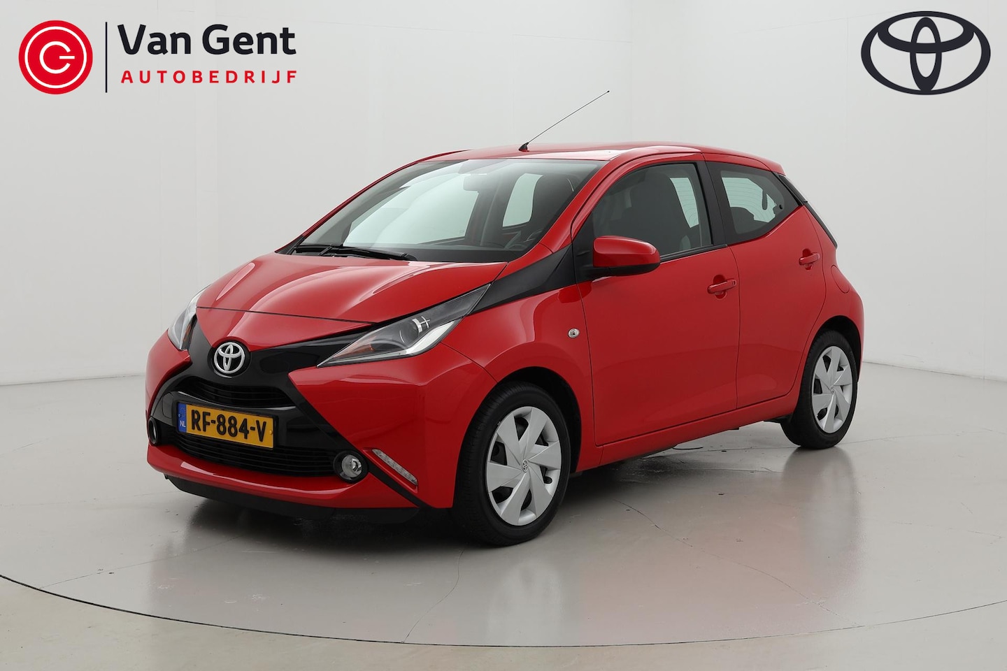 Toyota Aygo - 1.0 VVT-i x-play 1.0 VVT-i x-play 5-deurs - AutoWereld.nl