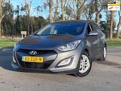 Hyundai i30 Wagon - 1.6 GDI Business Edition/Navi/Camera/Pdc/Acc