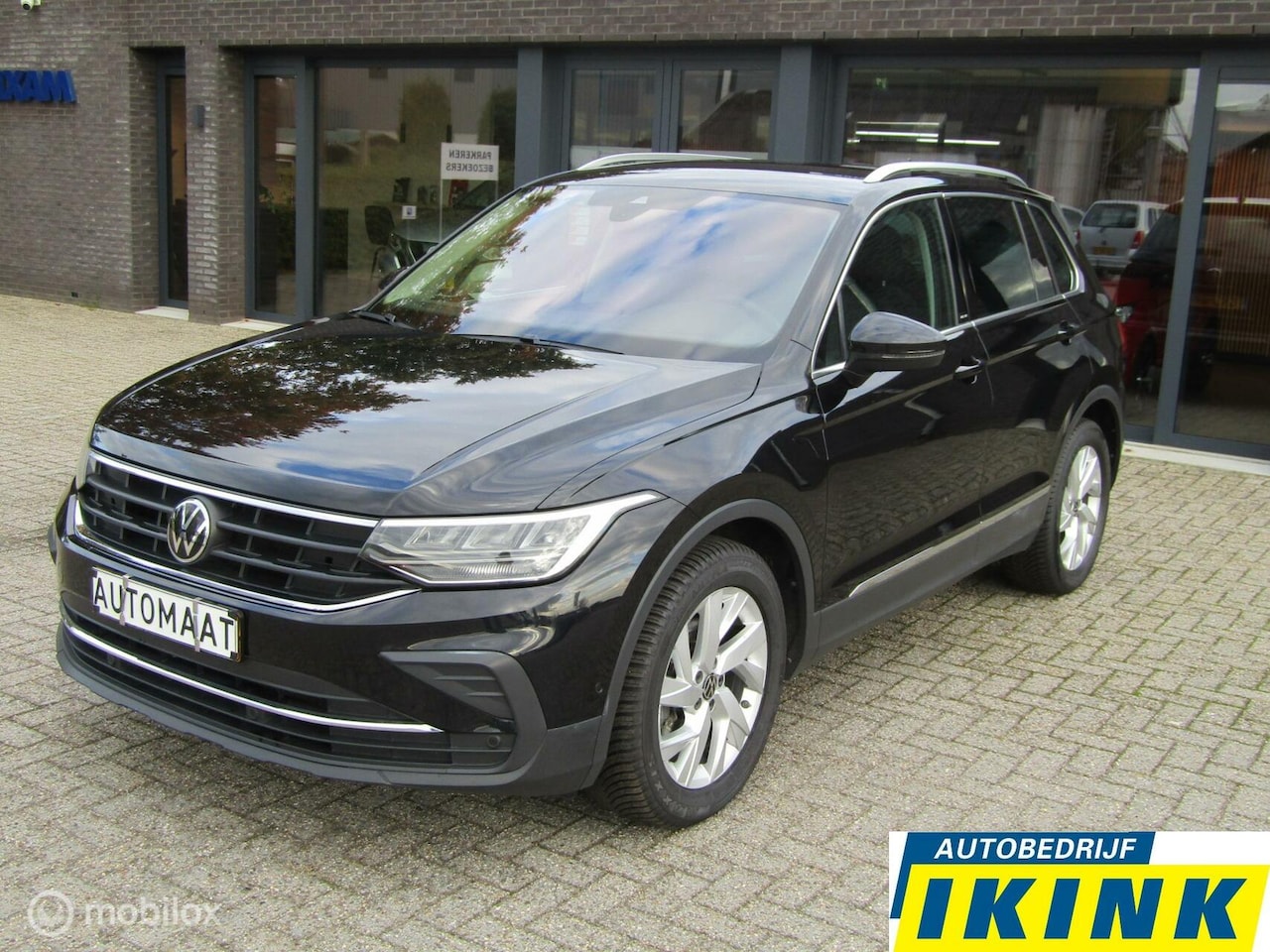 Volkswagen Tiguan - 1.5 TSI Move | Camera, Stoelverwarming, Trekhaak - AutoWereld.nl