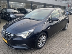 Opel Astra - 1.4 Innovation Navi Cruise Pdc Lmv Trekhaak Nap