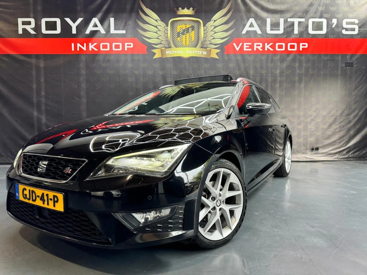 Seat Leon ST - 1.4 EcoTSI FR Connect|Pano|Leer|Voll... - AutoWereld.nl