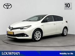 Toyota Auris - 1.8 Hybrid Energy Plus | Navigatie | LM velgen | Climate Control | Trekhaak |