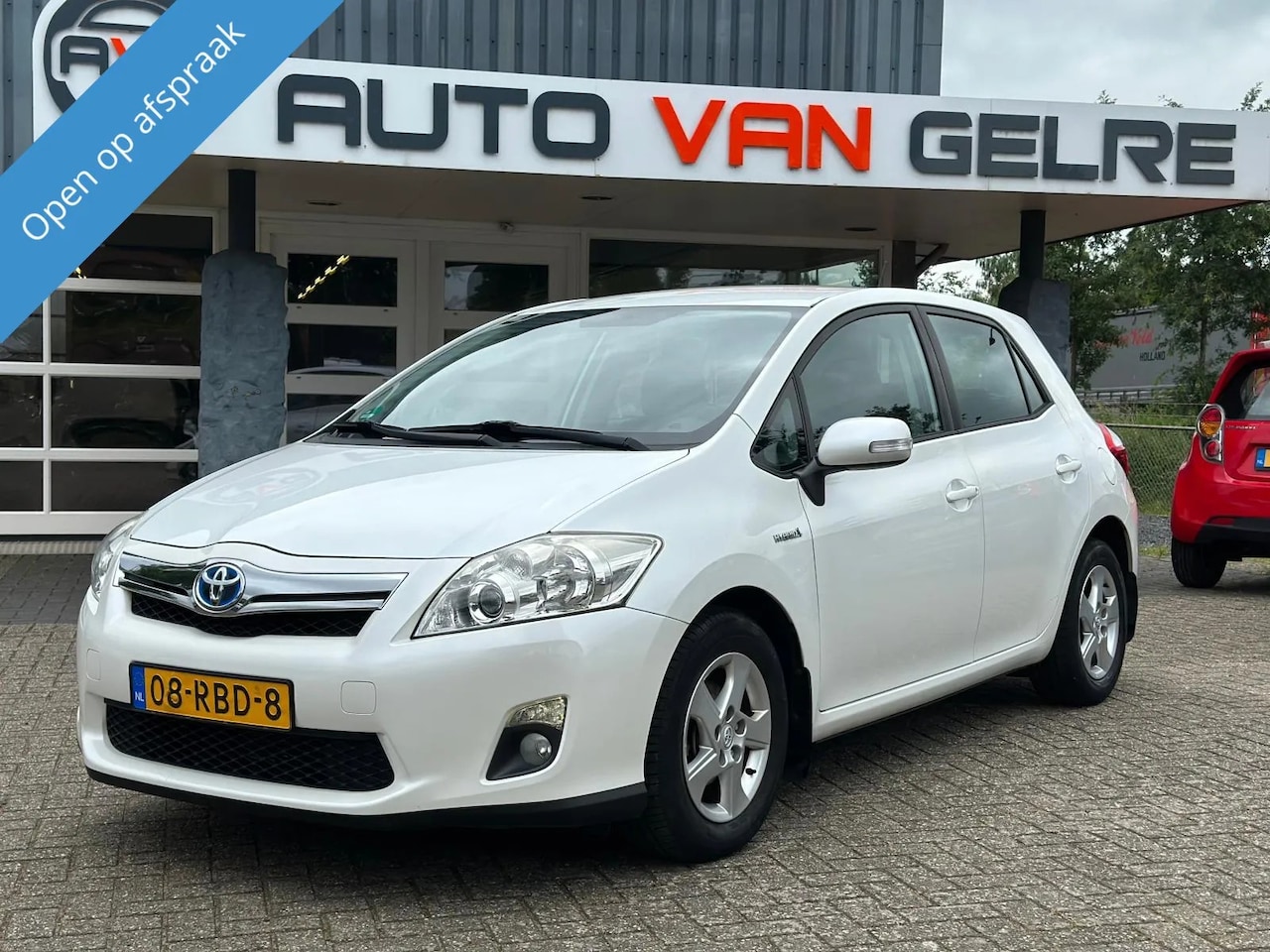 Toyota Auris - 1.8 Full Hybrid Aspiration Dealer Onderhouden*Clima*Cruise*PDC - AutoWereld.nl