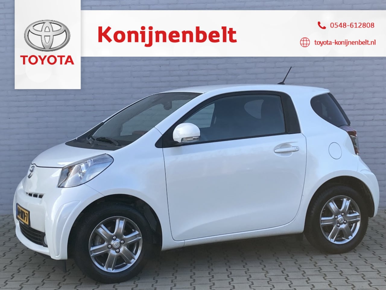 Toyota iQ - 1.0 VVT-i Pearl White Edition Automaat - AutoWereld.nl