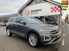 Volkswagen T-Roc - 1.5 TSI Style Automaat RIJKLAAR TREKHAAK