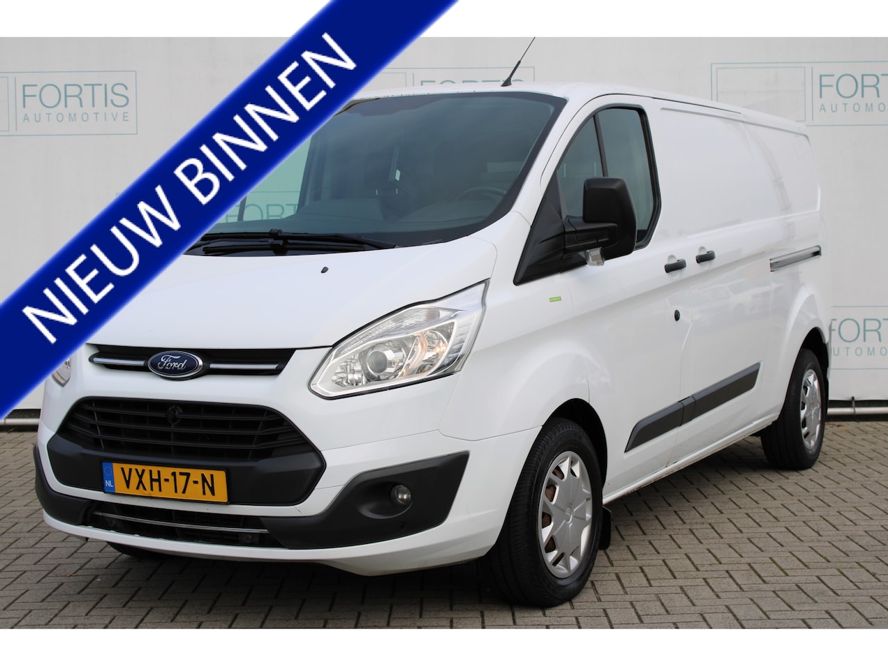 Ford Transit Custom - 340 2.0 TDCI L2H1 Trend AUTOMAAT | CAMERA | AIRCO | AUTOMAAT | - AutoWereld.nl