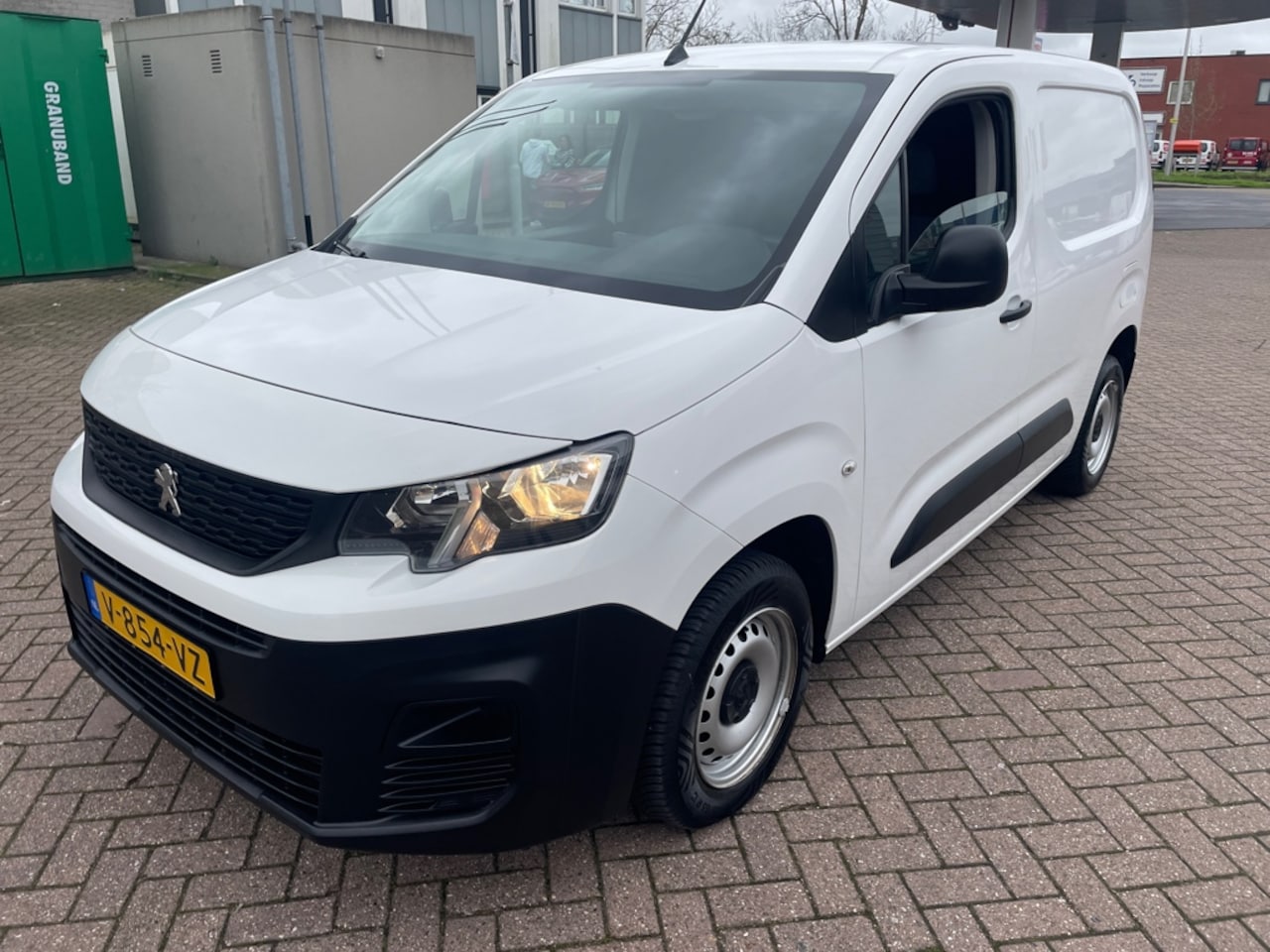 Peugeot Partner - 1.6 BlueHDI Pro 1.6 BlueHDI Pro - AutoWereld.nl