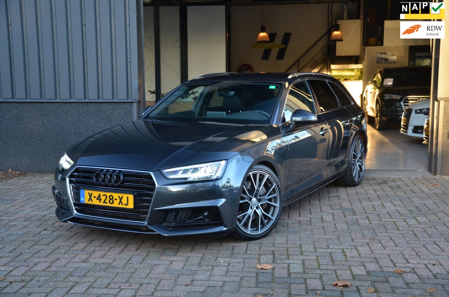 Audi A4 Avant - 3.0 V6 TDI quattro Sport Pro Line S-line - AutoWereld.nl