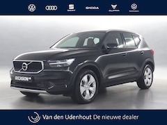 Volvo XC40 - 2.0 T4 Momentum Pro Automaat / Navigatie / Camera / Lederen interieur / Trekhaak