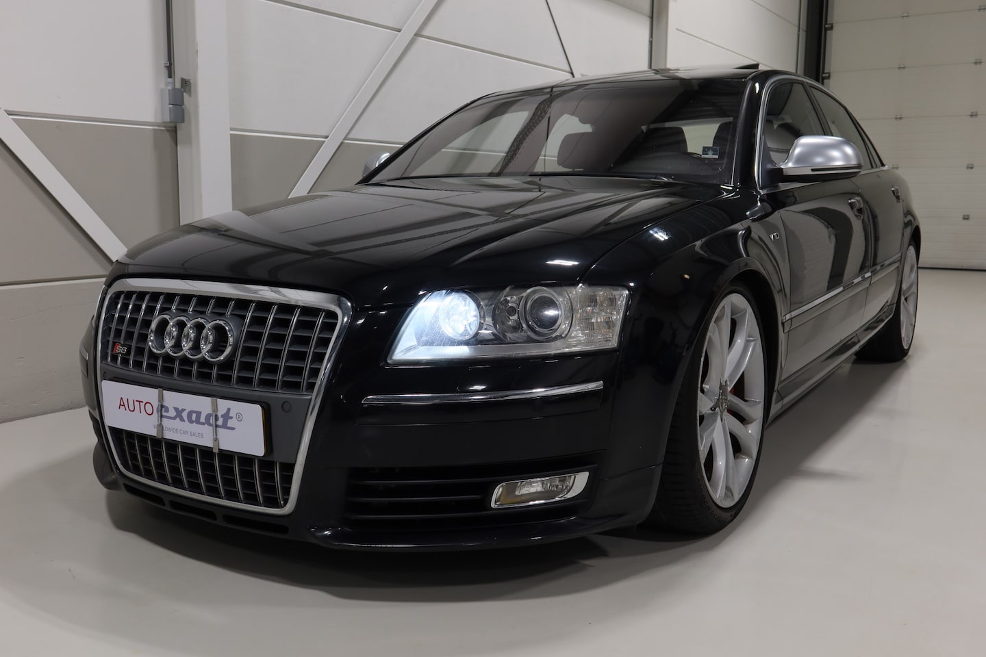 Audi A8 - 5.2 S8 quattro Pro Line - AutoWereld.nl