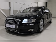 Audi A8 - 5.2 S8 quattro Pro Line