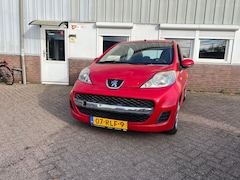 Peugeot 107 - 1.0-12V XS